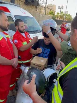 "ما تسترخص بحياتك".. حملة توعوية للدراجين في بيروت لحماية الأرواح على الطرقات! 1 "ما تسترخص بحياتك".. حملة توعوية للدراجين في بيروت لحماية الأرواح على الطرقات!