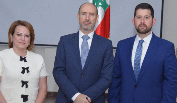 إبراهيم مزهر رئيسًا لبلدية بقسطا وإلين حنون نائبة له في جلسة انتخابية توافقية 1 إبراهيم مزهر رئيسًا لبلدية بقسطا وإلين حنون نائبة له في جلسة انتخابية توافقية