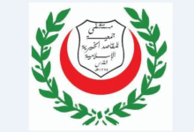 مستشفى المقاصد يحتفل بتخريج 16 طبيبًا وطبيبة بحضور رسمي وطبي حاشد