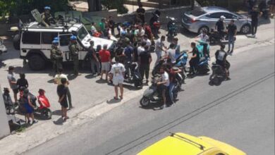 بالفيديو: توتر في صريفا بعد اعتراض دورية لليونيفيل