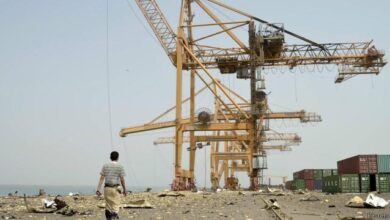 إسرائيل تقصف ميناء الحديدة اليمني من جديد