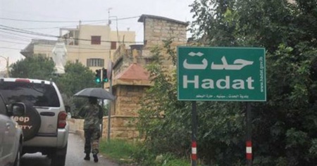 فوضى المحال العشوائية تتمدد عند مداخل “اللبنانية” في الحدث وسط صمت أمني مريب 1 فوضى المحال العشوائية تتمدد عند مداخل “اللبنانية” في الحدث وسط صمت أمني مريب