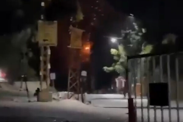 فيديو يظهر الغارة التي استهدفت عين قانا 1 فيديو يظهر الغارة التي استهدفت عين قانا