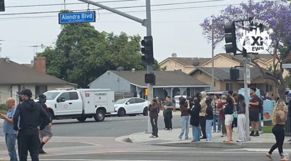 VIDEO: Tear gas fired at home depot ICE raids in Paramount, CA 1 VIDEO: Tear gas fired at home depot ICE raids in Paramount, CA