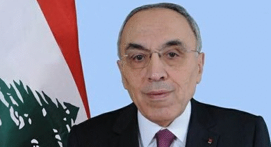 سلامه: تصدٍّ لليونيفيل بحماسة... وصمت استراتيجي أمام المسيّرات!