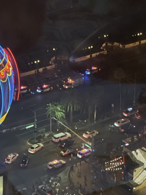 Video shows the moment shots are fired in front of the Bellagio fountains in Las Vegas, Nevada 1 Video shows the moment shots are fired in front of the Bellagio fountains in Las Vegas, Nevada