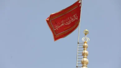 لماذا رفعت الراية الحمراء فوق مسجد جمكران في قم؟