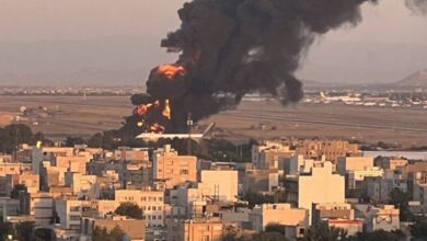 استهداف مطار مشهد شمال شرقي إيران