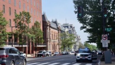 Bomb threat reported near the White House
