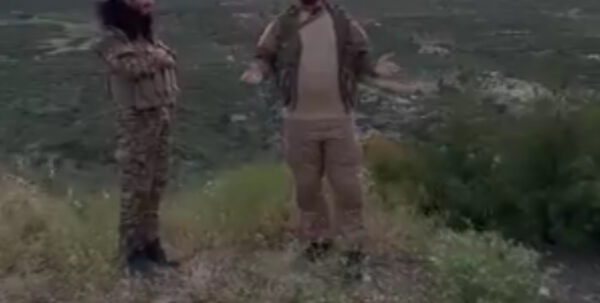 هل هناك حشود سورية على الحدود اللبنانية؟ مصادر أمنية تكشف الحقيقة 1 هل هناك حشود سورية على الحدود اللبنانية؟ مصادر أمنية تكشف الحقيقة