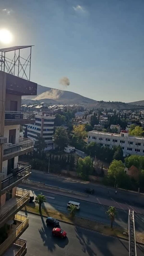 عاجل: دوي انفجار كبير في المزة - دمشق 1 عاجل: دوي انفجار كبير في المزة - دمشق