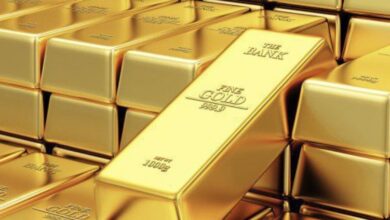 الذهب يتراجع مع ترقب الأسواق لبيانات أمريكية وموقف الفيدرالي
