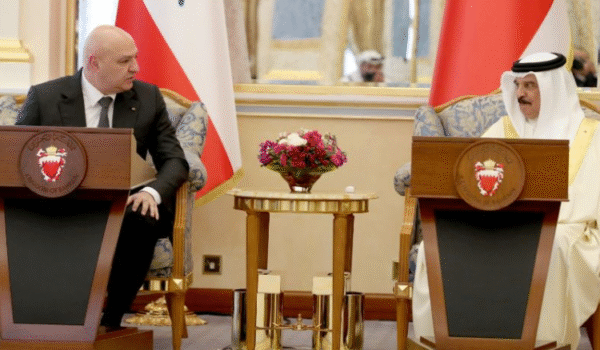 العلاقات اللبنانية البحرينية محور قمة المنامة بين عون والملك حمد 1 العلاقات اللبنانية البحرينية