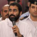رفع اسم الناشط المصري علاء عبد الفتاح من قوائم الإرهاب، يجدد الأمل في الإفراج عنه