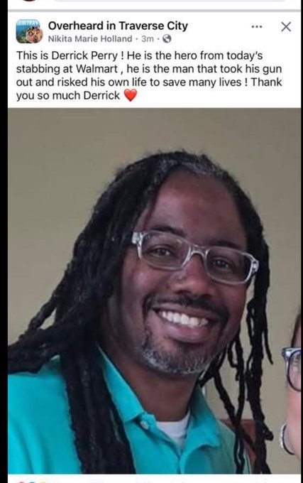  Derrick Perry 