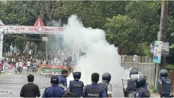 Curfew Imposed in Gopalganj After Deadly Clashes at Student Rally in Bangladesh 1 Gopalganj