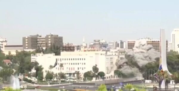 VIDEO: Israel strikes General Staff headquarters in Damascus 1 VIDEO: Israel strikes General Staff headquarters in Damascus
