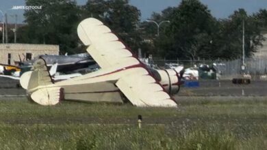 Vintage Plane Hard Landing Farmingdale: Howard DGA-15 Skids Off Runway