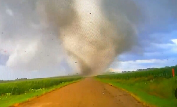 VIDEO: VIOLENT TORNADO WATERTOWN SOUTH DAKOTA 1 VIDEO: VIOLENT TORNADO WATERTOWN SOUTH DAKOTA
