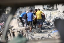 مقتل ما لا يقل عن 30 فلسطينياً في النصيرات، وبرلين تعتزم إقامة "جسر جوي إنساني" مع غزة #عاجل