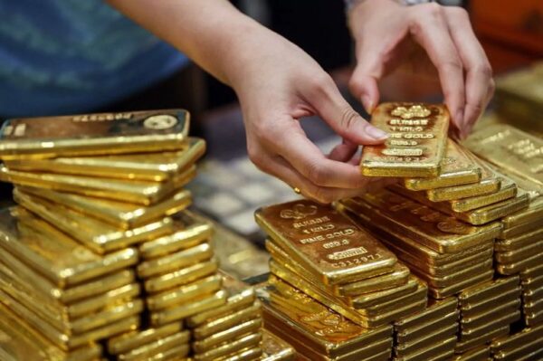 سعر الذهب اليوم الثلاثاء 22 تموز يوليو يسجل أعلى مستوى في أكثر من شهر مع تراجع الدولار 1 سعر الذهب اليوم الثلاثاء