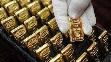 الذهب يسجل قفزة جديدة وسط اضطراب السياسة الأمريكية