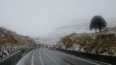 التحكم المروري يعلن سالكية الطرق الجبلية.. ويدعو للحذر