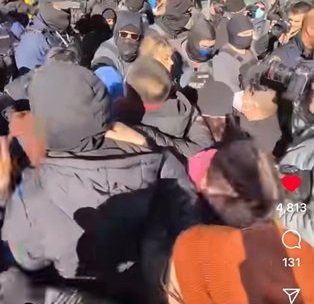 VIDEO: Several Arrested During Anti-ICE Protest in Chinatown, Manhattan