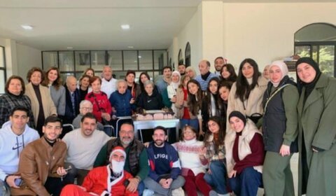 طلاب جامعة المدينة