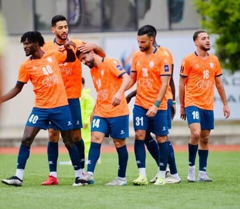 بطولة لبنان: فوز الأنصار على الحكمة 2 - 0 1 بطولة لبنان: فوز الأنصار على الحكمة 2 - 0