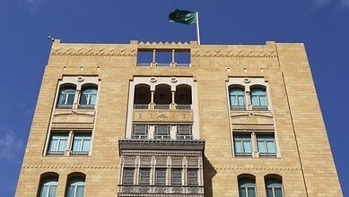 على وقع التصعيد.. السعودية تدعو رعاياها لمغادرة لبنان فورًا