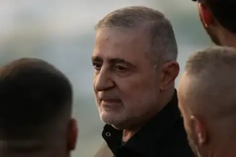 وفيق صفا: الحزب لن يسلم سلاحه إطلاقا