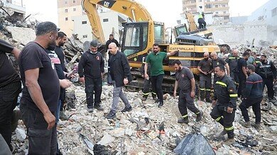 بالصور: مدير عام الدفاع المدني يتفقد مراكز الدفاع المدني في النبطية وجنوب لبنان ويشدد على استمرار عمليات الإنقاذ