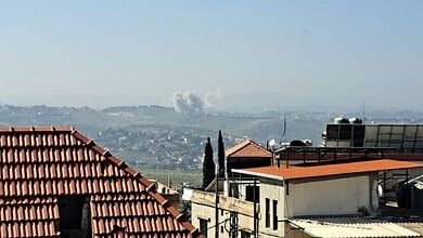 غارات على قرى في قضاء بنت جبيل وأضرار في البنى التحتية والطرق