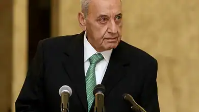 بري يغادر “المنطقة الرمادية”.. التصعيد السياسي يتسع في لبنان