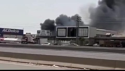 بالفيديو: اندلاع حريق في منطقة جرف النداف بالعاصمة بغداد