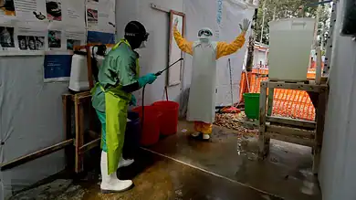 منظمة الصحة العالمية تعلن إيبولا حالة طوارئ دولية بعد تفشيه في الكونغو وأوغندا