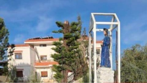الجيش الإسرائيلي: الحزب أطلق صواريخ من مجمّع ديني في يارون