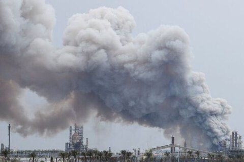 البحرين تعلن تدمير صواريخ ومسيّرات إيرانية استهدفت أجواءها