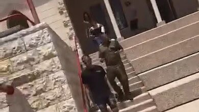 بالفيديو: خوف في كريات شمونة بعد تسلل طائرة مسيرة من لبنان