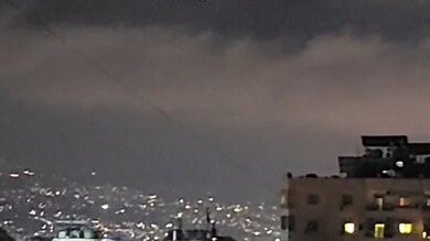 بالفيديو: صاروخ إيراني في سماء بيروت