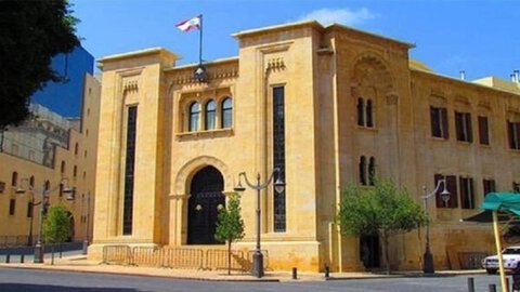 ماذا قررت لجنة تكنولوجيا المعلومات بشأن ألعاب القمار الإلكتروني؟ 1 لجنة تكنولوجيا المعلومات