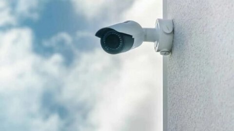كاميرات المراقبة تكشف الحقيقة.. تبرئة زوج ووالدته رغم إصابة الزوجة بالشلل