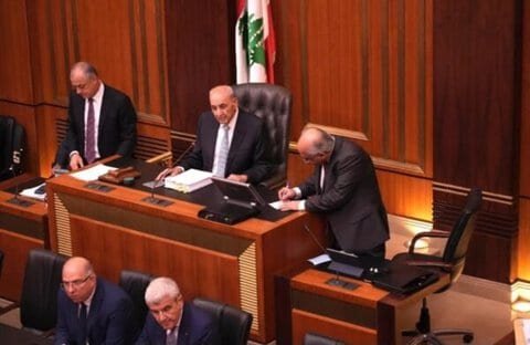 بري رفع الجلسة النيابية الى السادسة مساء على ان يستكمل البحث في اقتراح قانون الإعلام