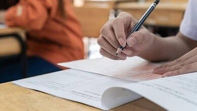 قرار بإخضاع الطلبات الحرة لامتحانات رسمية