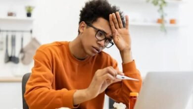 جيل «زد» يتصدر معدلات الإجازات المرضية رغم القدرة على العمل