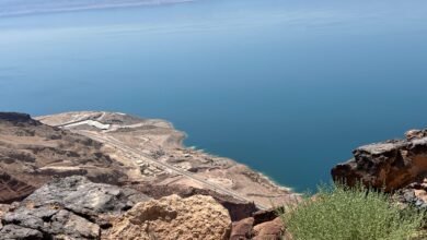 صورة جوية للبحر الميت من جانبه الشرقي
