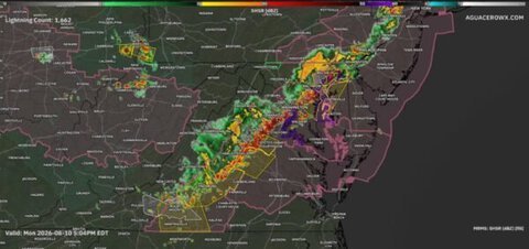 Severe Squall Line Sweeps Through Mid-Atlantic With Strong Winds and Frequent Lightning 1 Severe Squall Line Sweeps Through Mid-Atlantic With Strong Winds and Frequent Lightning