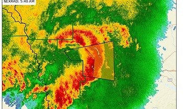 Iowa Severe Thunderstorm Warning: Possible Tornado and 70 MPH Winds Threaten Four Counties