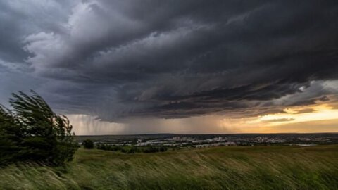 Severe Thunderstorm Warning Issued for Manhattan, Kansas, With 60 MPH Winds 1 Severe Thunderstorm Warning Issued for Manhattan, Kansas, With 60 MPH Winds